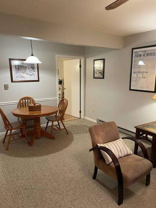 Skiing, Hiking, Village Of Eville Mtn Escape Ellicottville Bagian luar foto